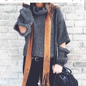 LF elbow zip sweater